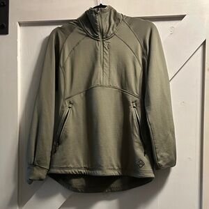 Kathmandu athletic Green Jacket. Half zip. Thumb holes.